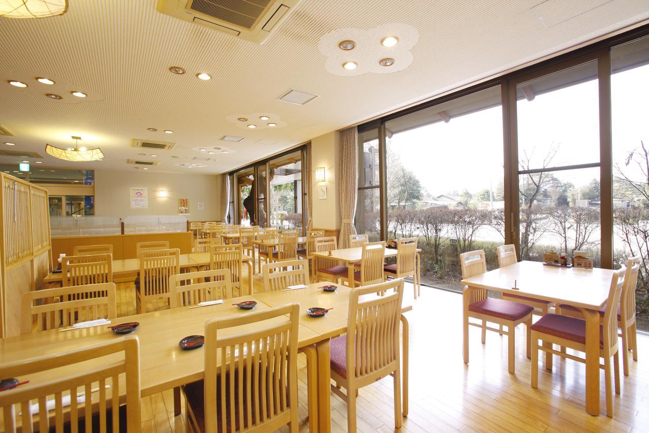 Imperial Resort Tsujun Sanso Kamimashiki Buitenkant foto
